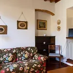 Rosso Del Chianti Al Centro Storico 1 아파트